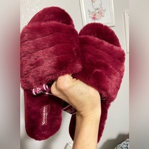 SOLD ON M Gorgeous fluff slippers by ugg